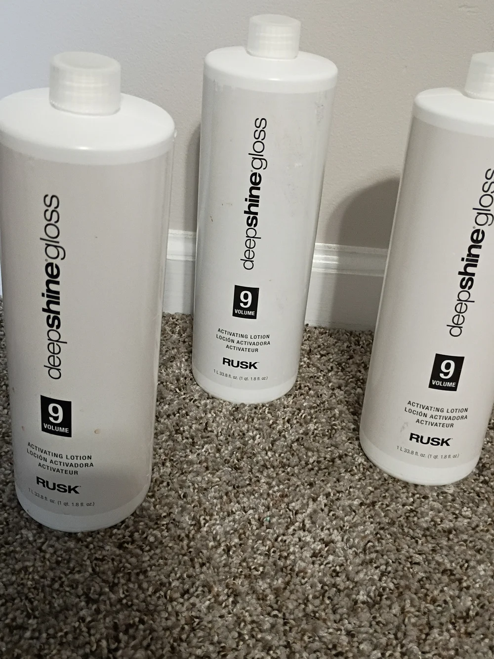 Rusk Deepshine Gloss 9 Volume Activating Lotion – White
